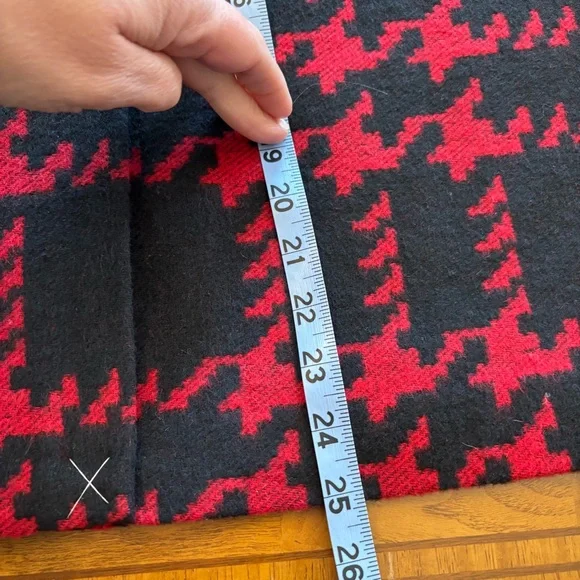 Talbots Womens Skirt Red Black Houndstooth Wool Blend Pencil Straight Size 18w - Picture 6 of 8